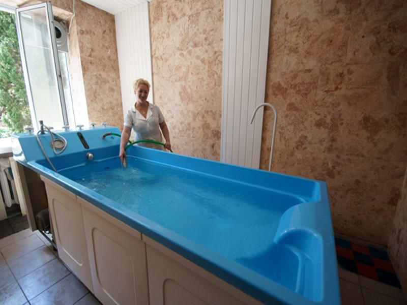 Лечебные водные процедуры в санатории «Жемчужина» в Крыму